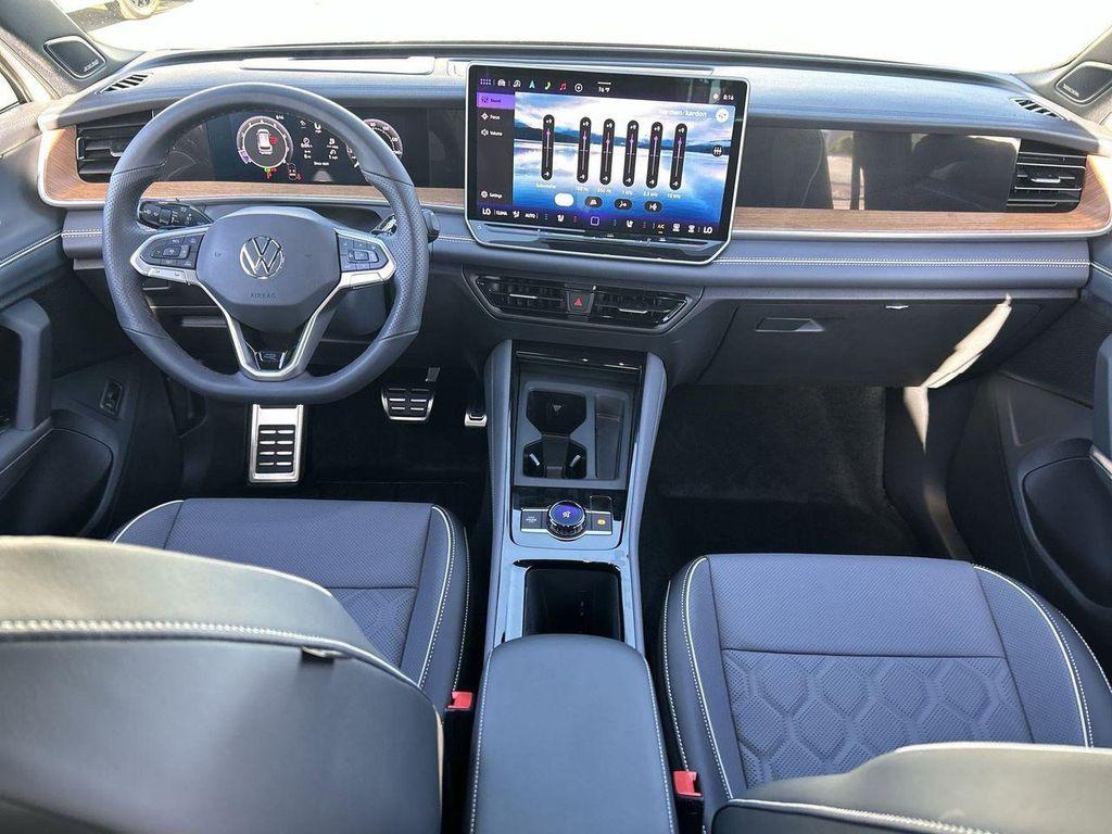 new 2026 Volkswagen Tiguan car, priced at $44,079