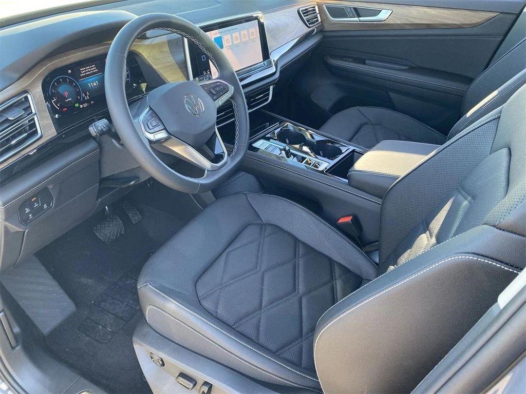 new 2026 Volkswagen Atlas car, priced at $44,185