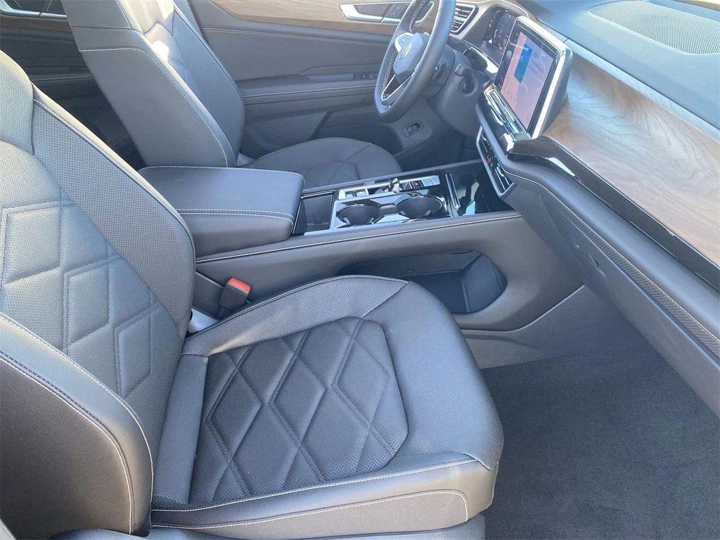 new 2026 Volkswagen Atlas car, priced at $43,217