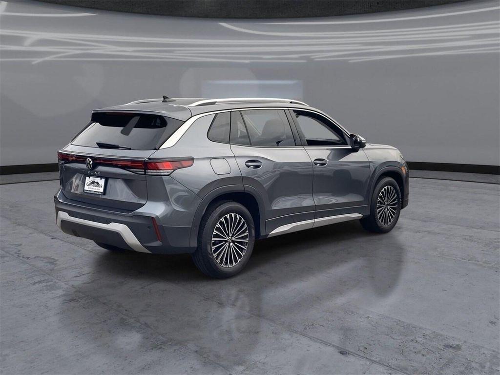 new 2026 Volkswagen Tiguan car, priced at $31,987