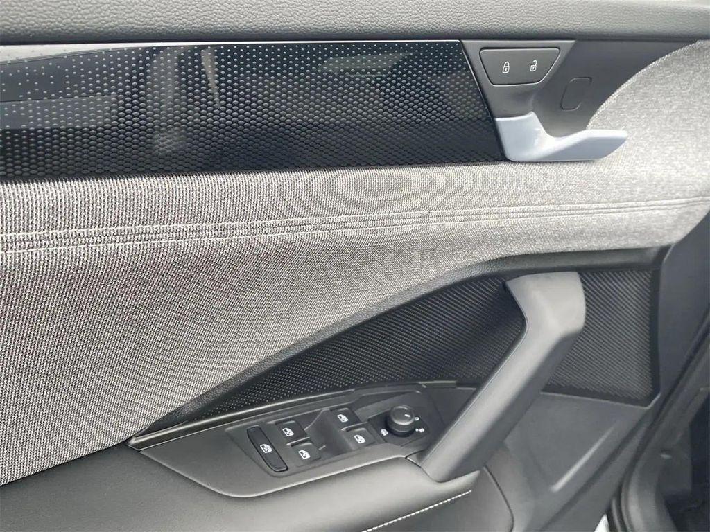 new 2026 Volkswagen Tiguan car, priced at $31,987