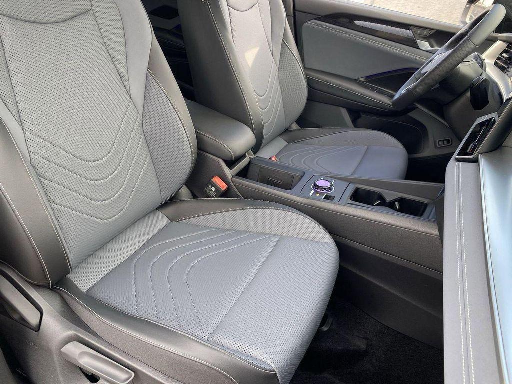 new 2026 Volkswagen Tiguan car, priced at $36,997