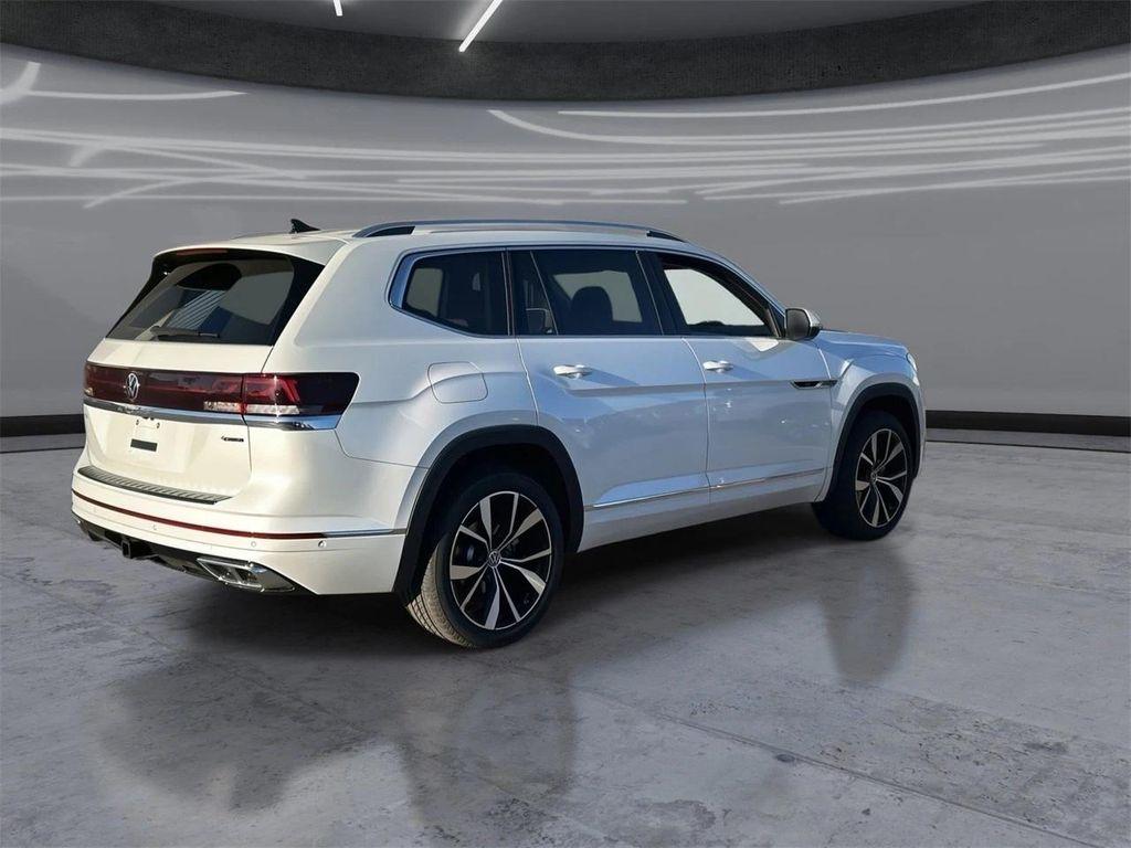 new 2026 Volkswagen Atlas car, priced at $52,722