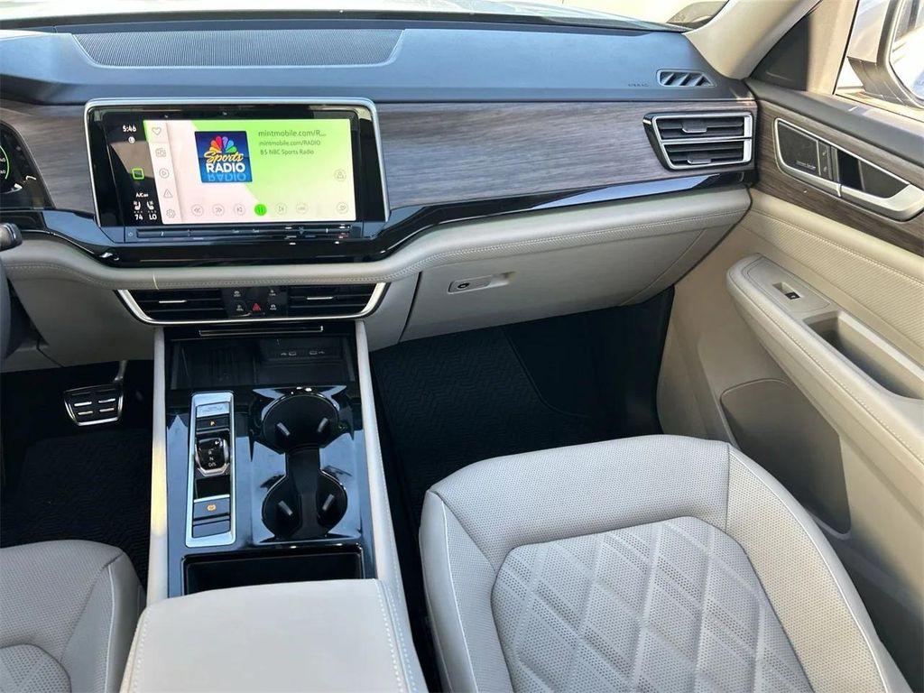 new 2026 Volkswagen Atlas car, priced at $52,722