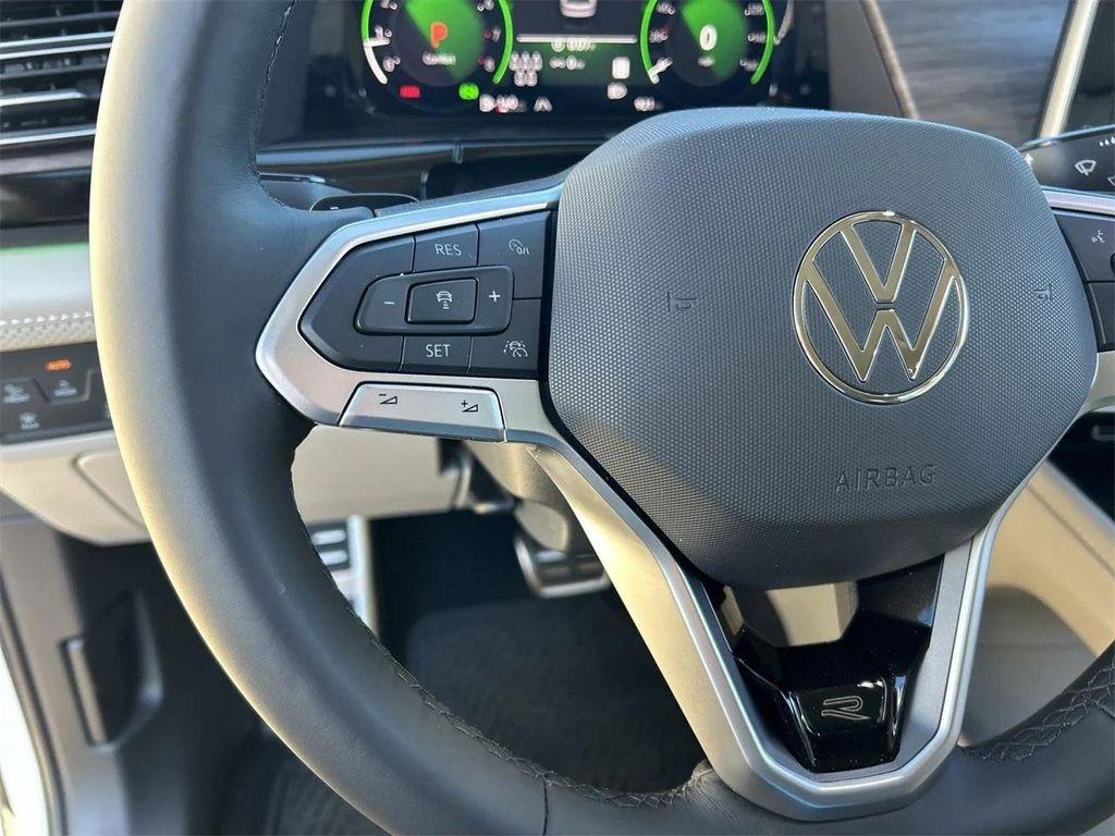 new 2026 Volkswagen Atlas car, priced at $52,722