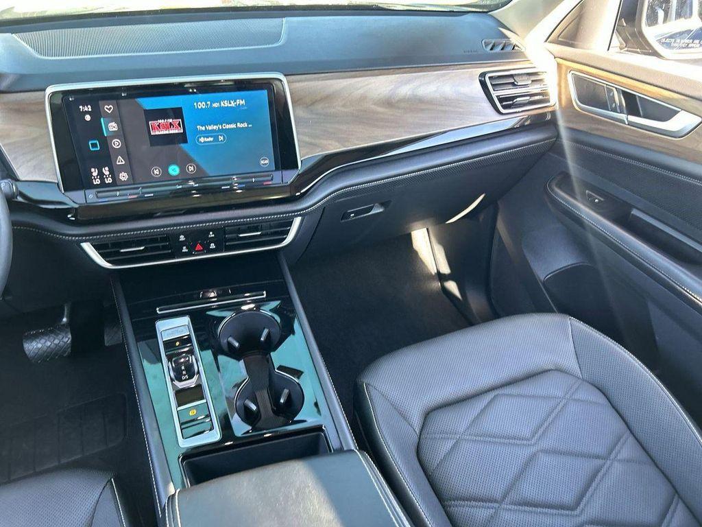 used 2024 Volkswagen Atlas car, priced at $27,732