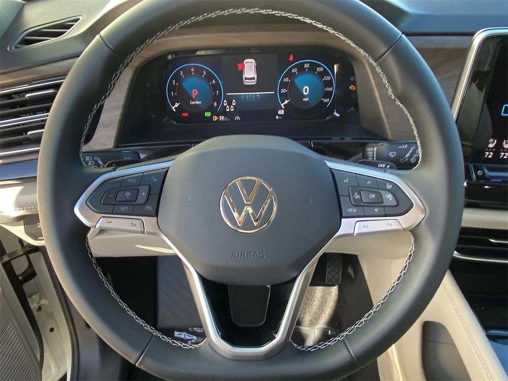 new 2026 Volkswagen Atlas car, priced at $44,252