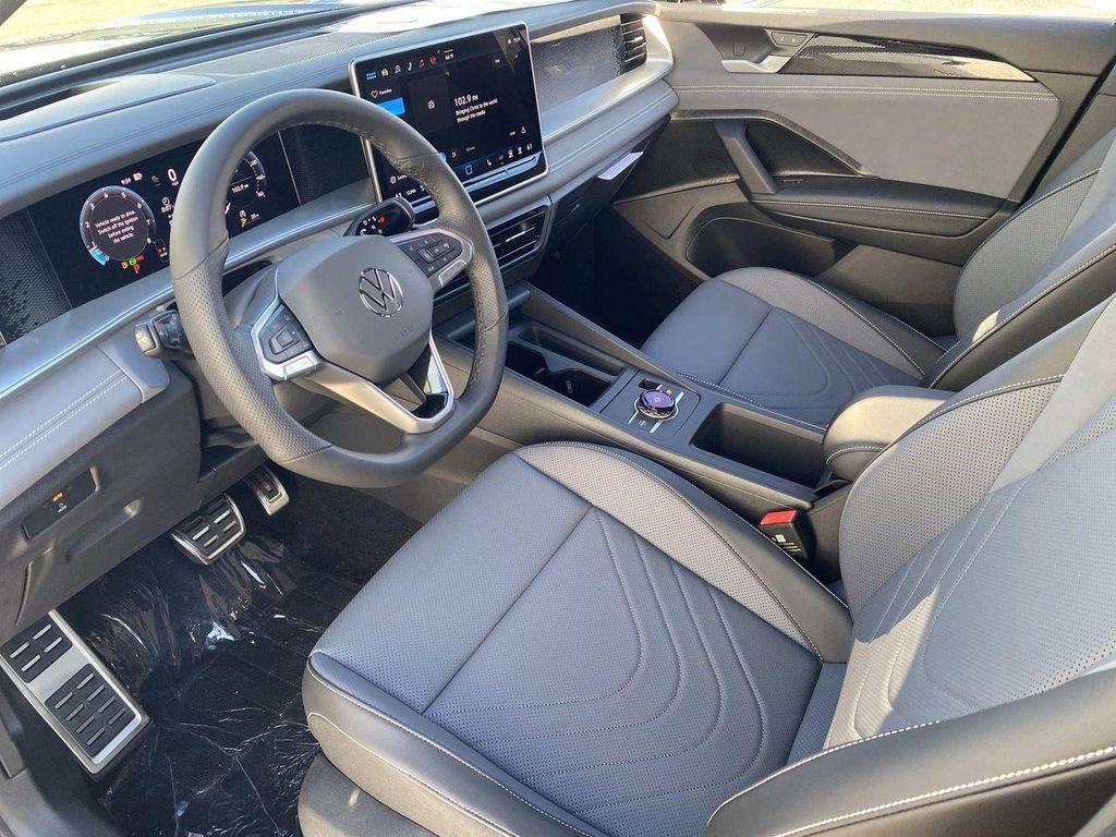 new 2026 Volkswagen Tiguan car, priced at $37,322