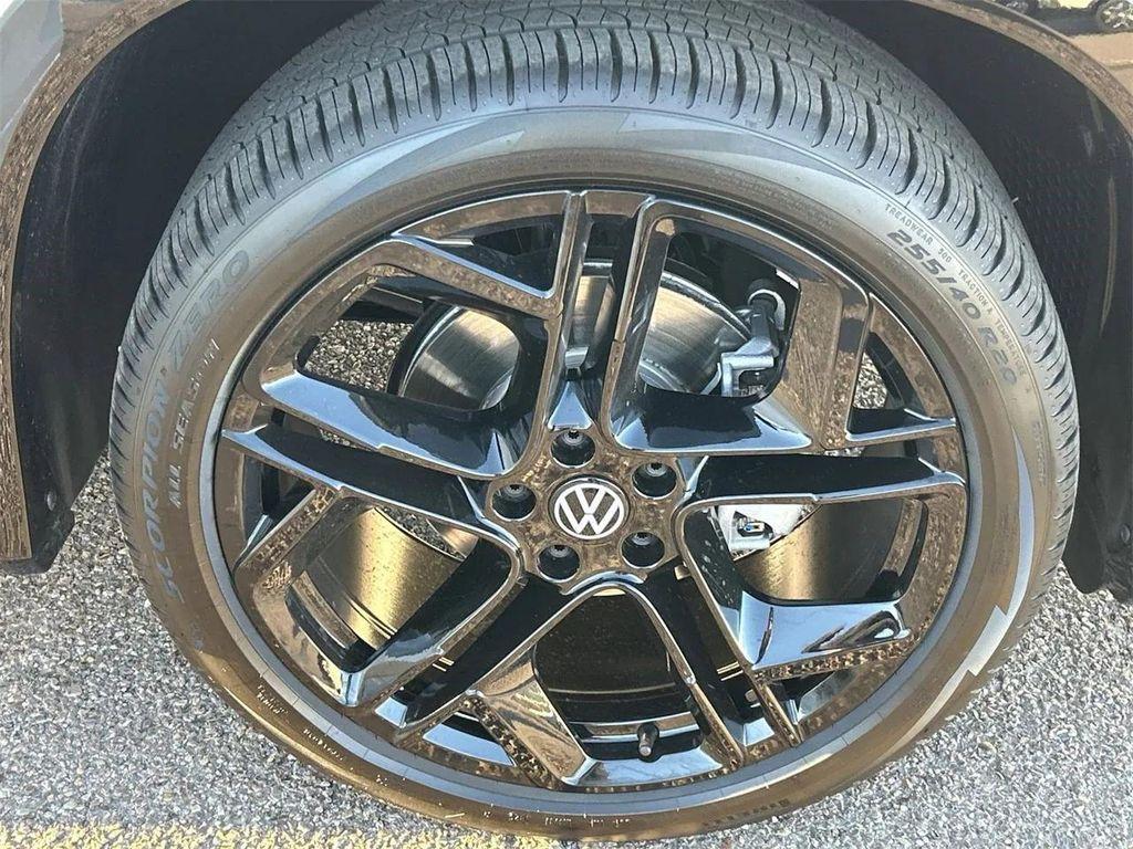 new 2026 Volkswagen Tiguan car, priced at $38,757