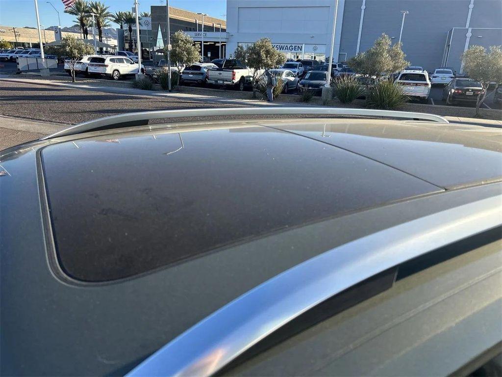 new 2026 Volkswagen Atlas car, priced at $53,188