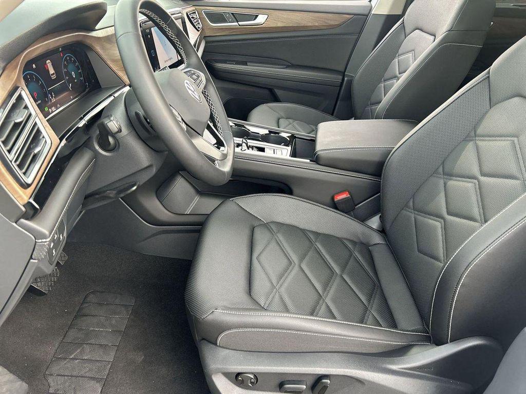 new 2026 Volkswagen Atlas car, priced at $45,941