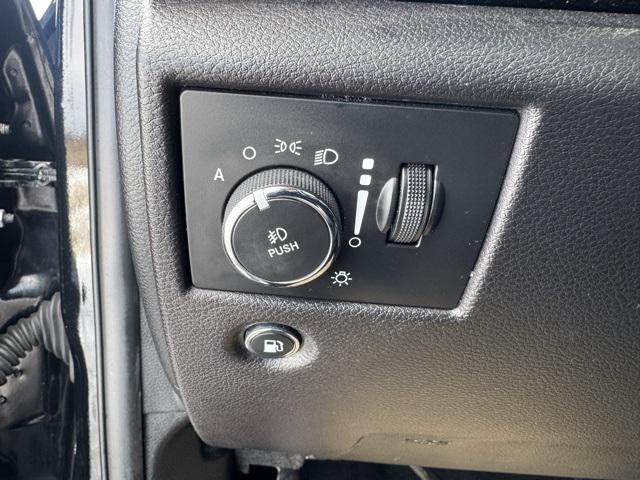 used 2019 Jeep Grand Cherokee car, priced at $22,795