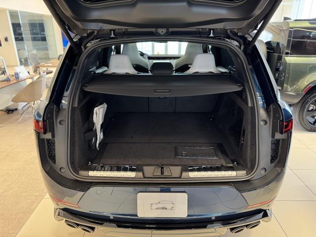 new 2026 Land Rover Range Rover Sport car, priced at $176,685