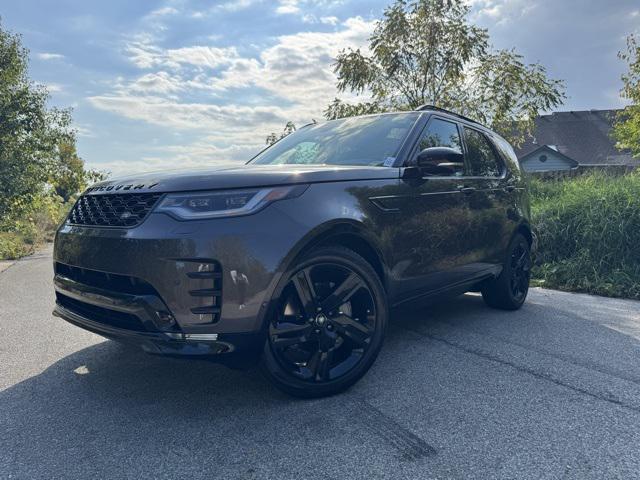 new 2026 Land Rover Discovery car, priced at $73,886
