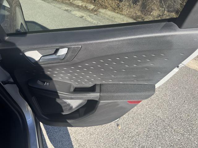 used 2022 Buick Encore car, priced at $20,000