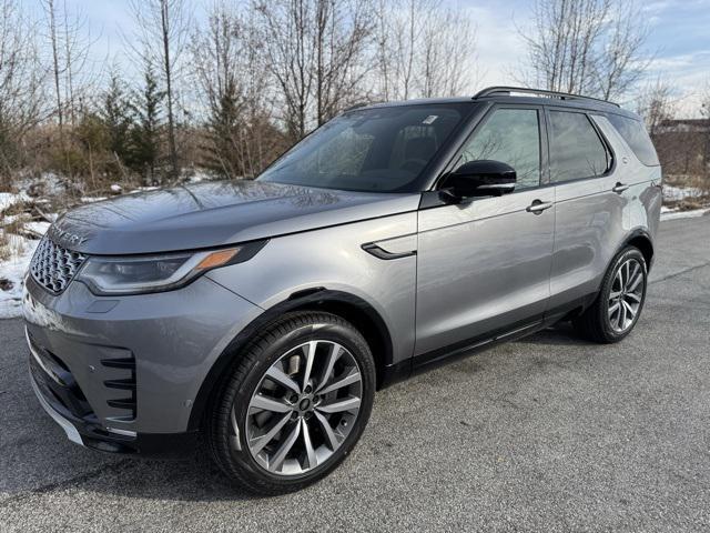 new 2026 Land Rover Discovery car, priced at $76,931