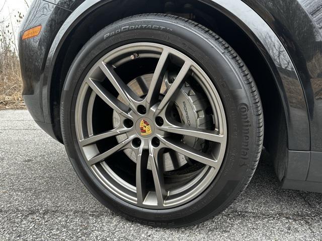 used 2023 Porsche Cayenne car, priced at $64,498