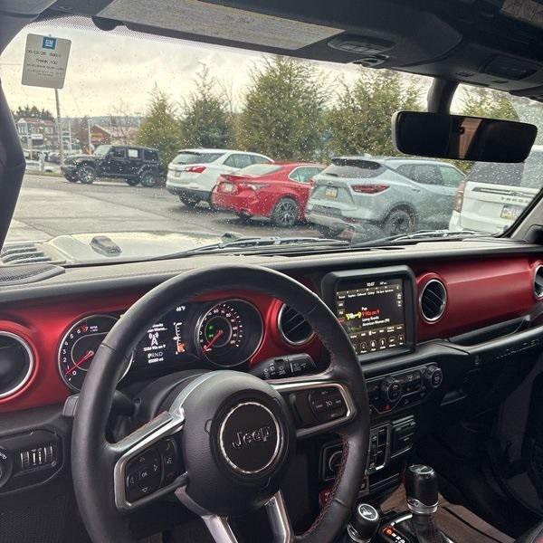 used 2019 Jeep Wrangler Unlimited car, priced at $28,998