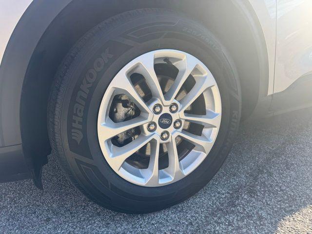 used 2020 Ford Escape car, priced at $11,146