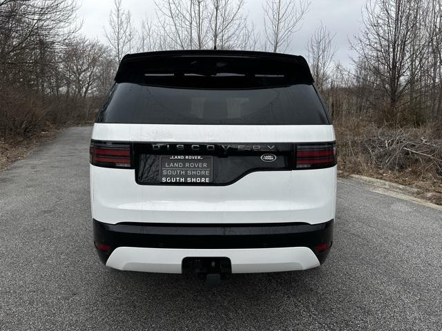used 2023 Land Rover Discovery car, priced at $40,000