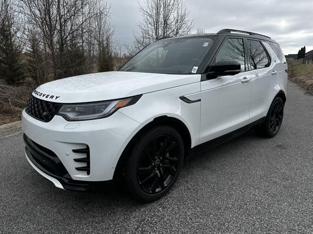 used 2023 Land Rover Discovery car, priced at $40,000