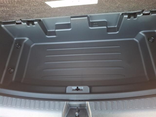 new 2026 Chevrolet Traverse car, priced at $48,205