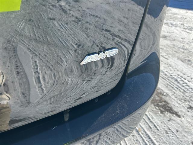 used 2022 Chrysler Pacifica car, priced at $27,900