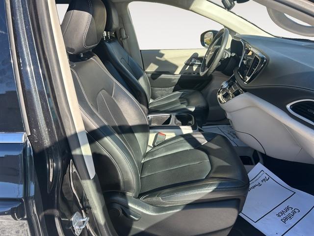 used 2022 Chrysler Pacifica car, priced at $27,900