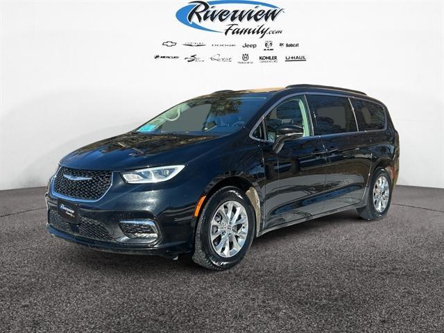 used 2022 Chrysler Pacifica car, priced at $27,900