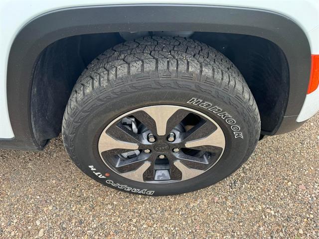 used 2022 Jeep Grand Cherokee 4xe car, priced at $37,990