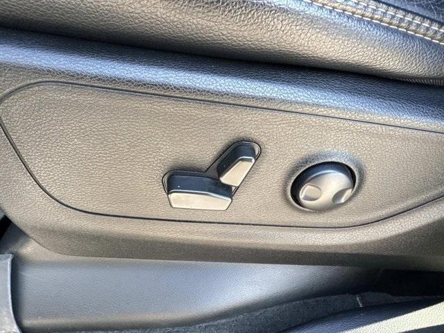 used 2022 Ram 1500 car, priced at $35,880