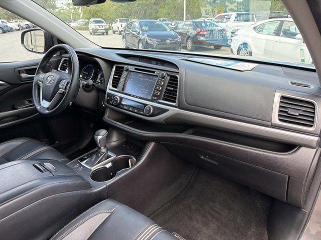used 2018 Toyota Highlander car, priced at $22,880