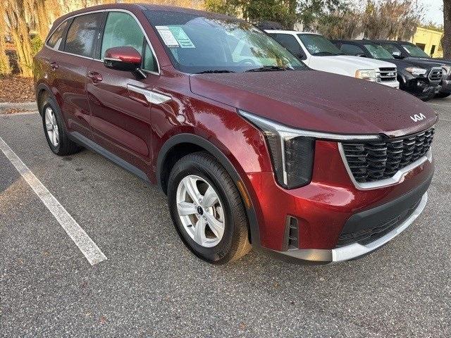 used 2024 Kia Sorento car, priced at $22,000