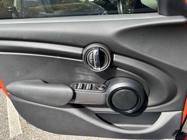 used 2021 MINI Hardtop car, priced at $16,800