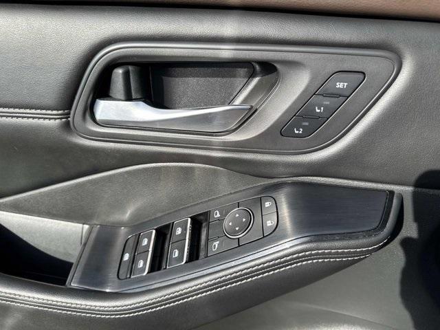 used 2023 Nissan Rogue car, priced at $20,000