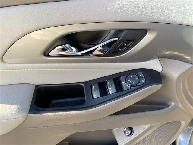 used 2020 Chevrolet Traverse car, priced at $19,901
