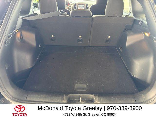 used 2020 Jeep Cherokee car, priced at $18,490