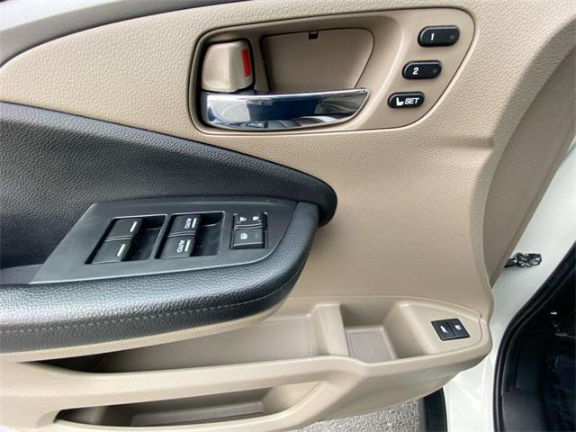 used 2019 Honda Pilot car, priced at $23,901