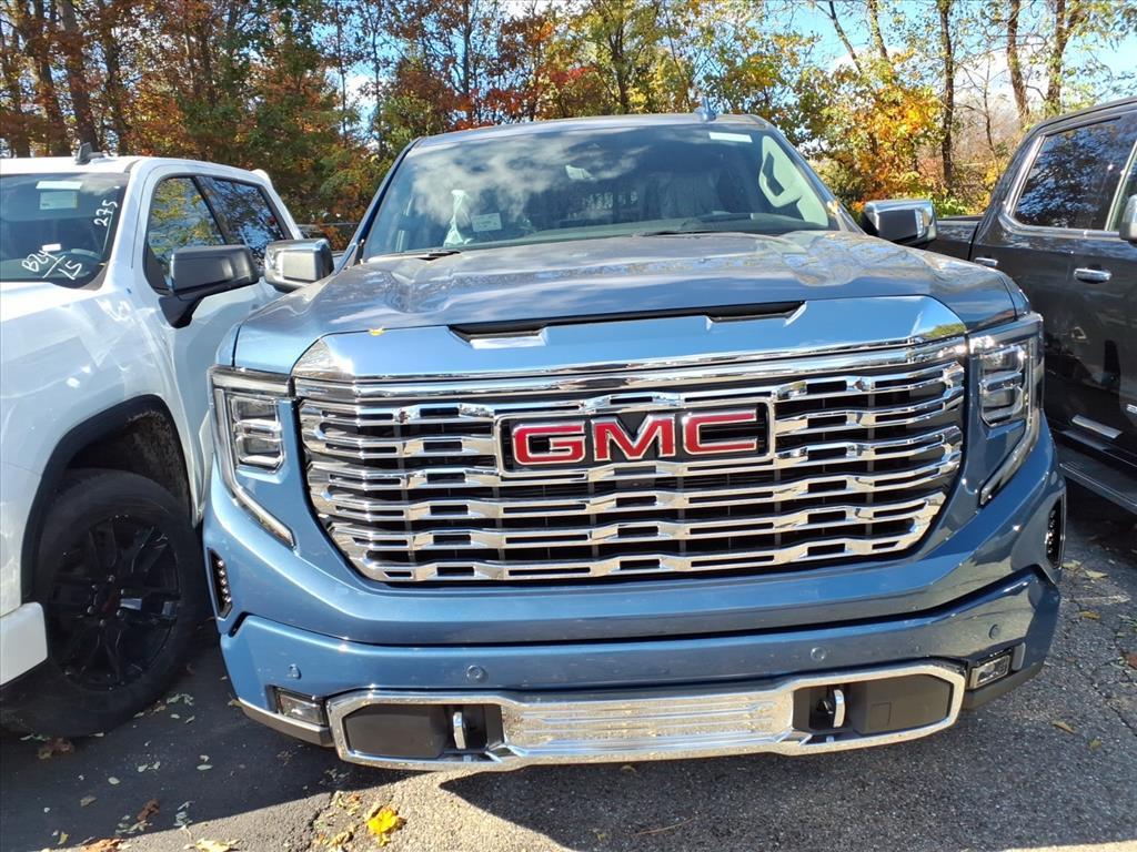 new 2026 GMC Sierra 1500 car, priced at $79,045