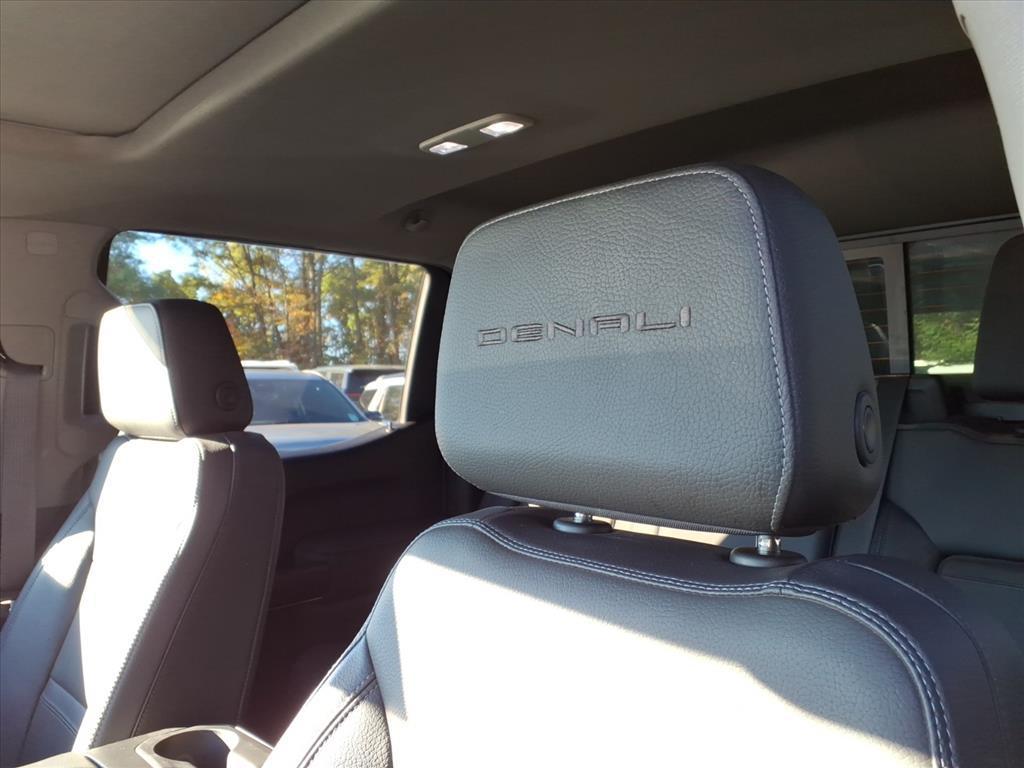 used 2021 GMC Sierra 1500 car, priced at $36,210