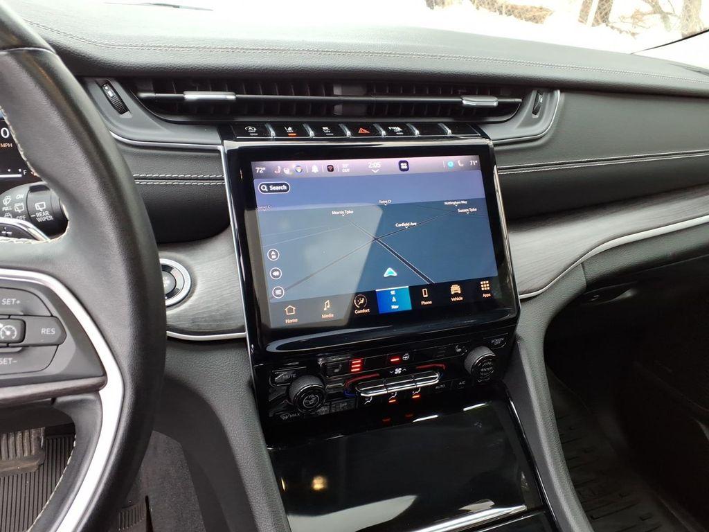 used 2022 Jeep Grand Cherokee car, priced at $27,141