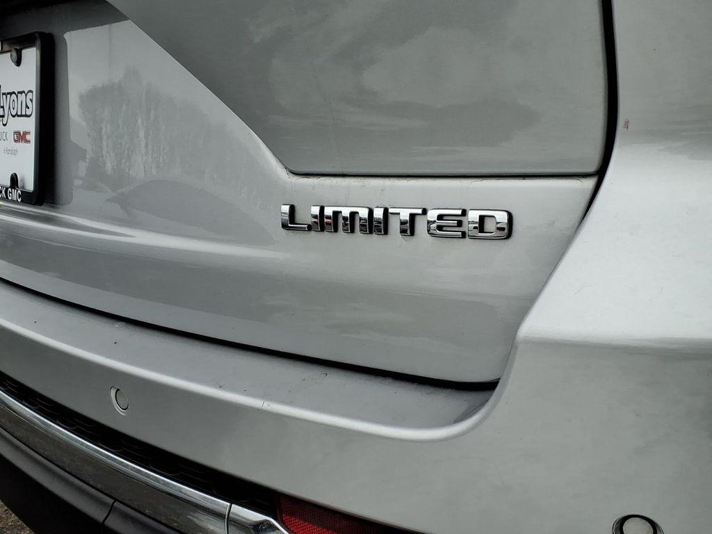 used 2022 Jeep Grand Cherokee car, priced at $27,141