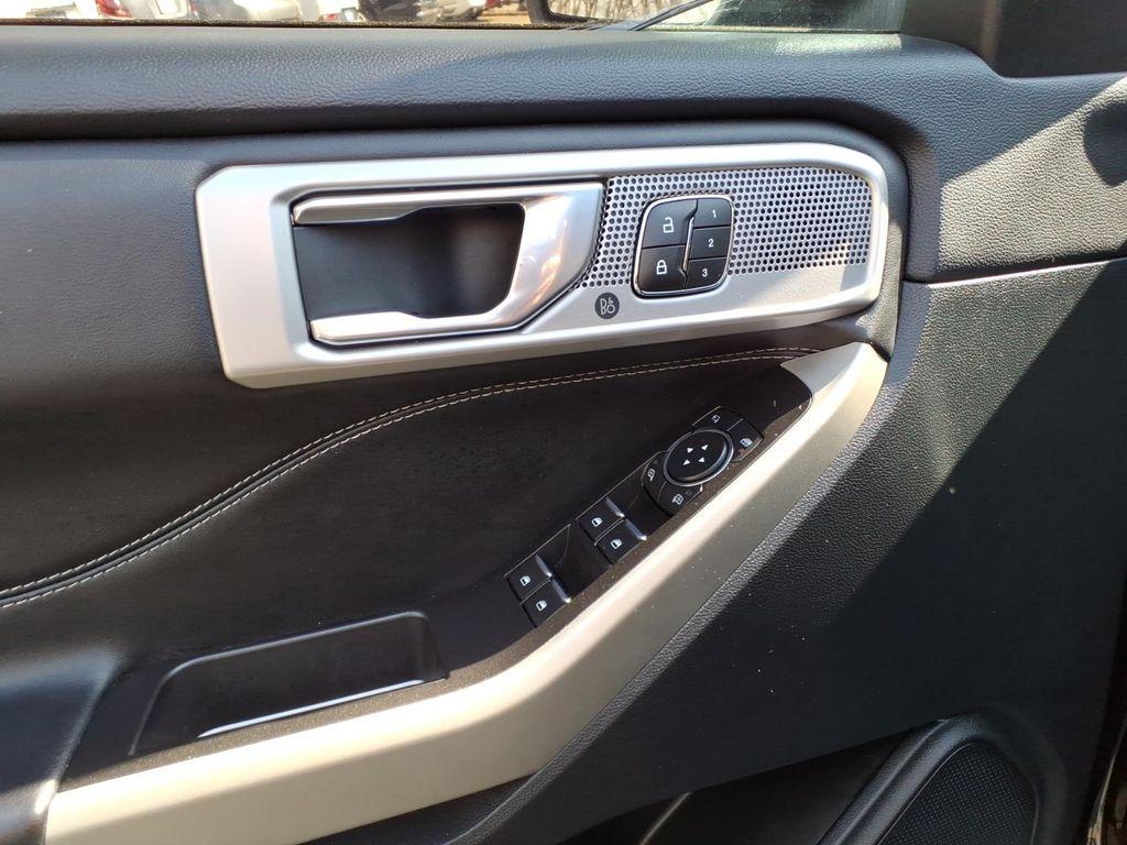 used 2022 Ford Explorer car, priced at $28,119