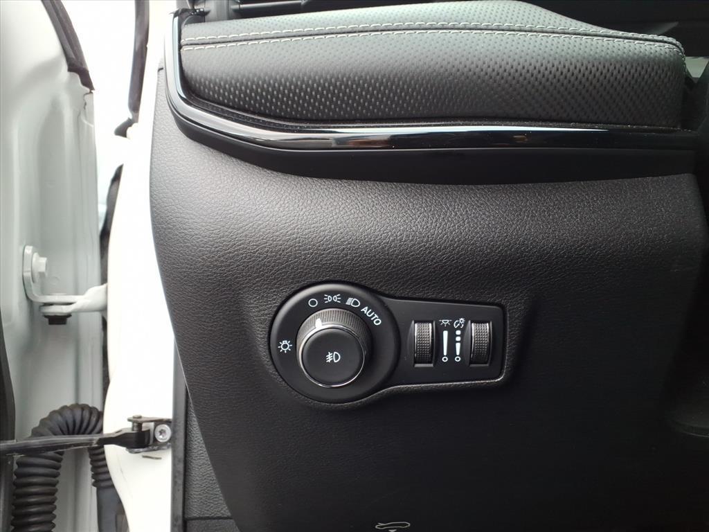 used 2022 Jeep Compass car, priced at $19,340