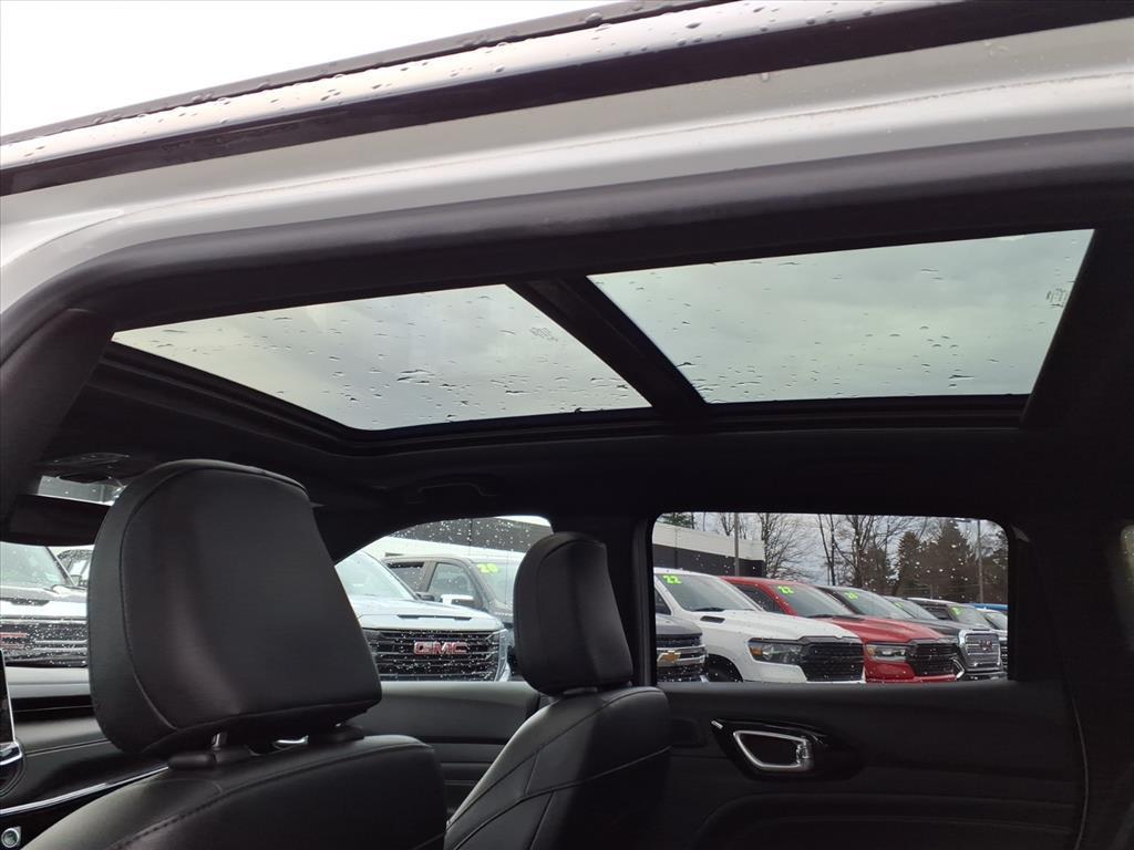 used 2022 Jeep Compass car, priced at $19,340