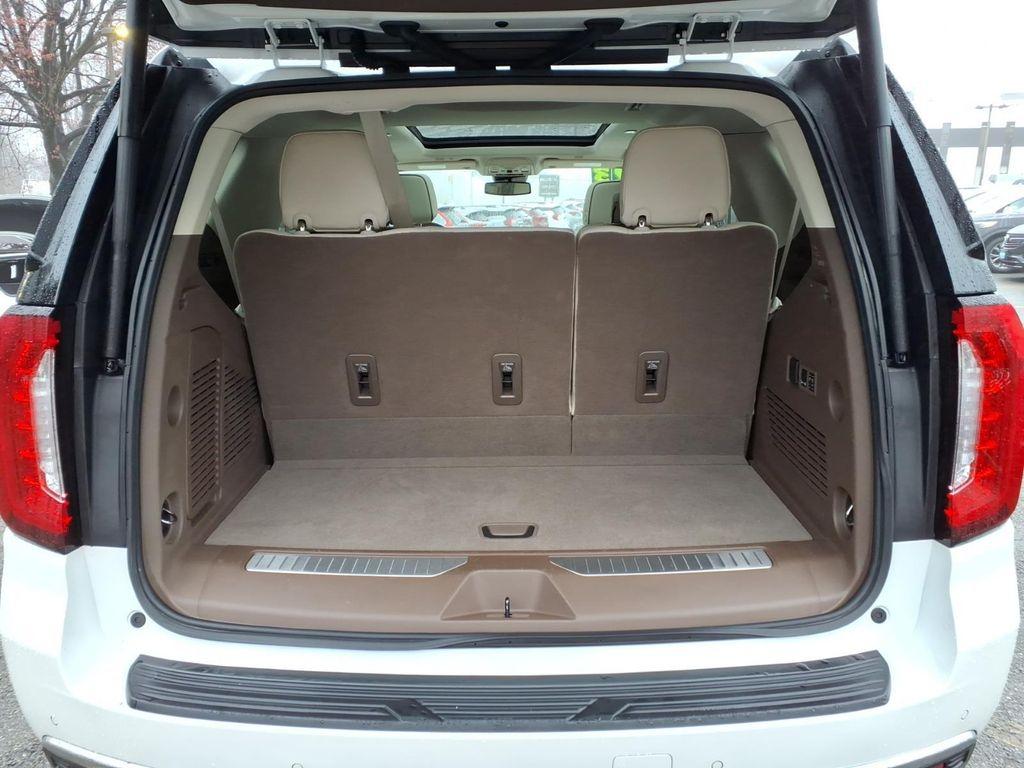 used 2023 GMC Yukon car, priced at $64,360