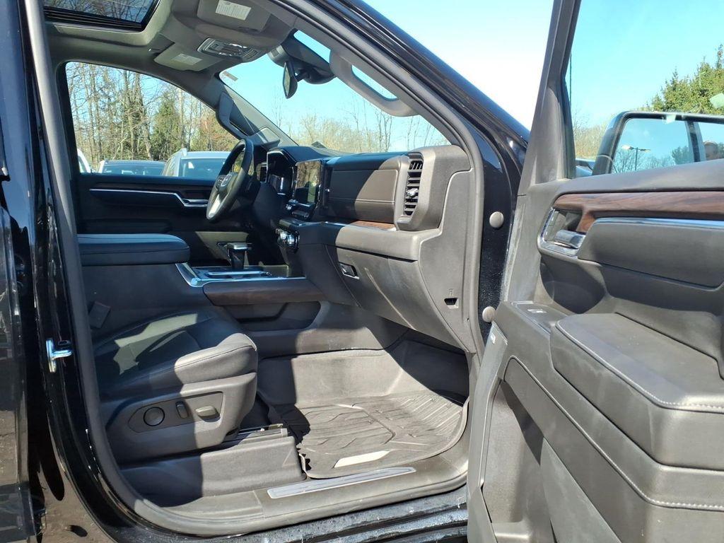 used 2023 GMC Sierra 1500 car, priced at $47,620