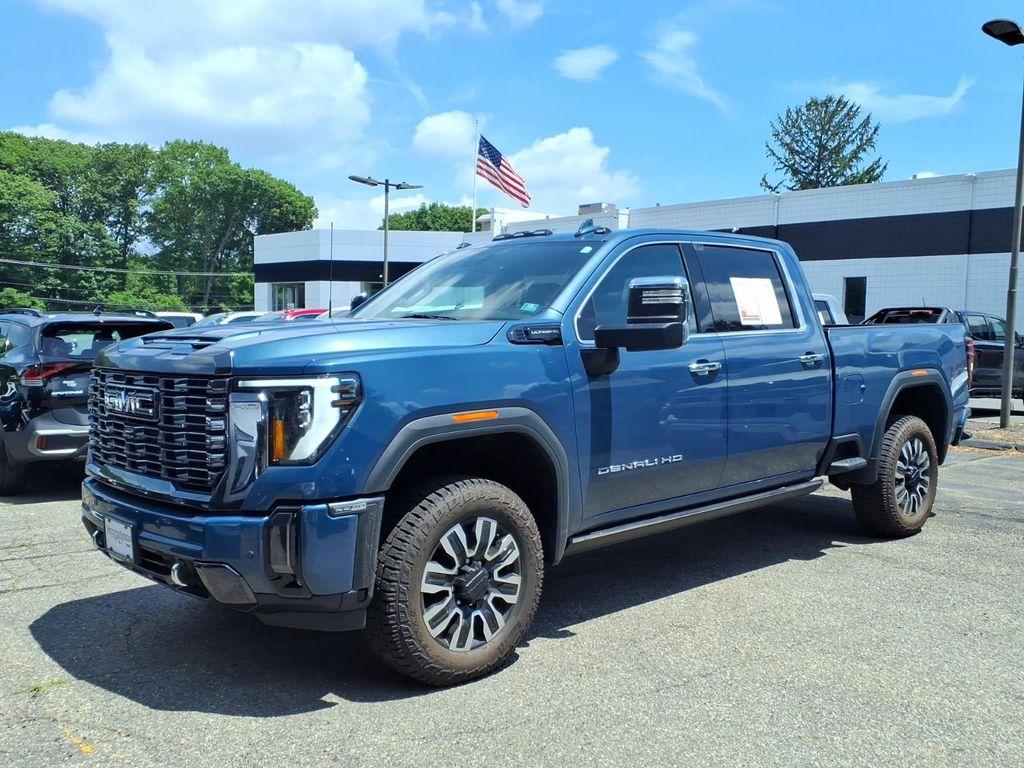 used 2024 GMC Sierra 2500 car, priced at $77,987
