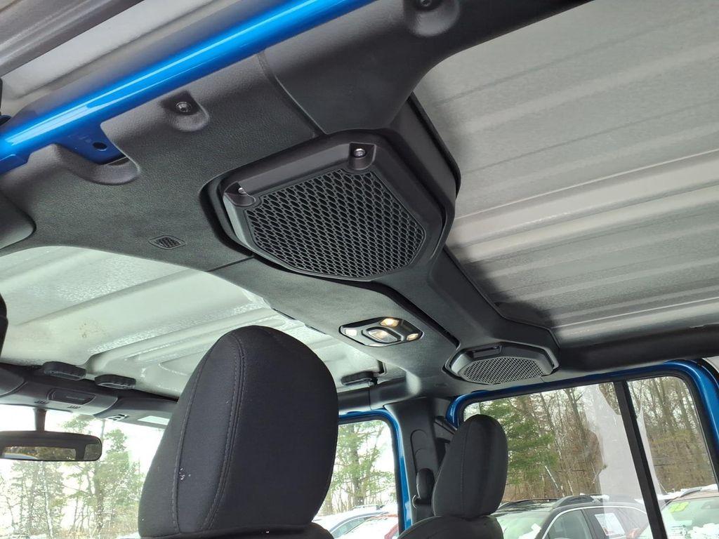 used 2021 Jeep Gladiator car, priced at $32,985