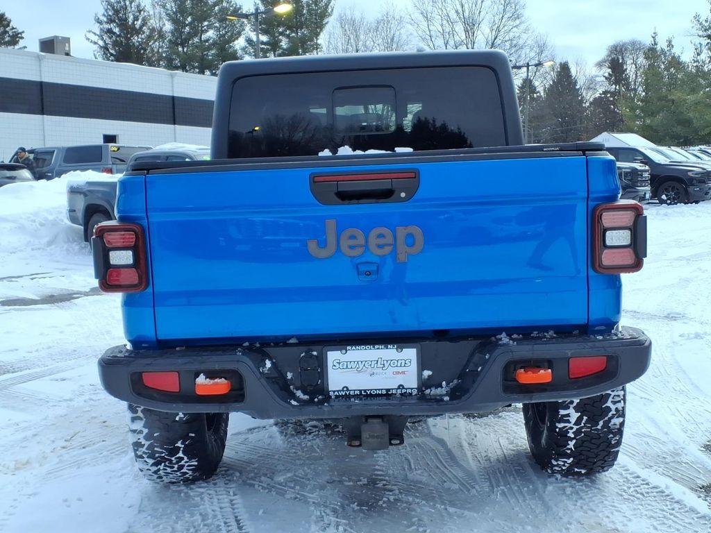 used 2021 Jeep Gladiator car, priced at $32,985
